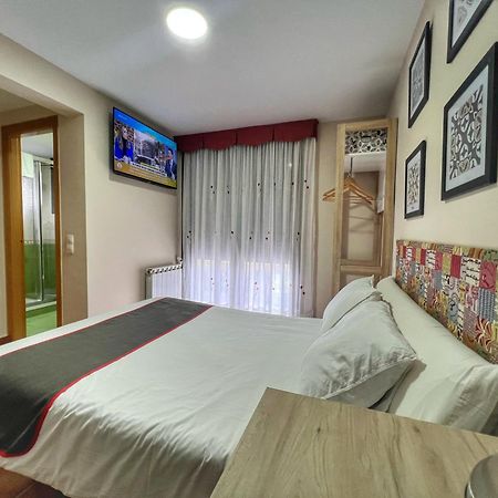 Hostal La Colmena Vicolozano Extérieur photo